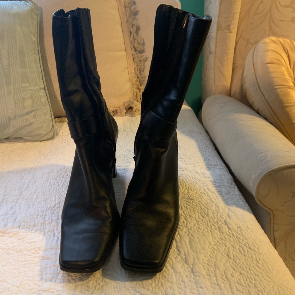 Karen Scott Boots